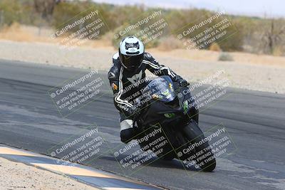 media/Apr-10-2022-SoCal Trackdays (Sun) [[f104b12566]]/Turn 3 Inside (1150am)/